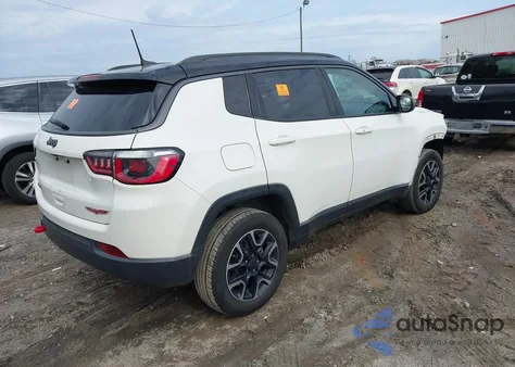 2019 Jeep Compass Trailhawk 4X4 z USA, uszkodzony, nr VIN 3C4NJDDB2KT671066